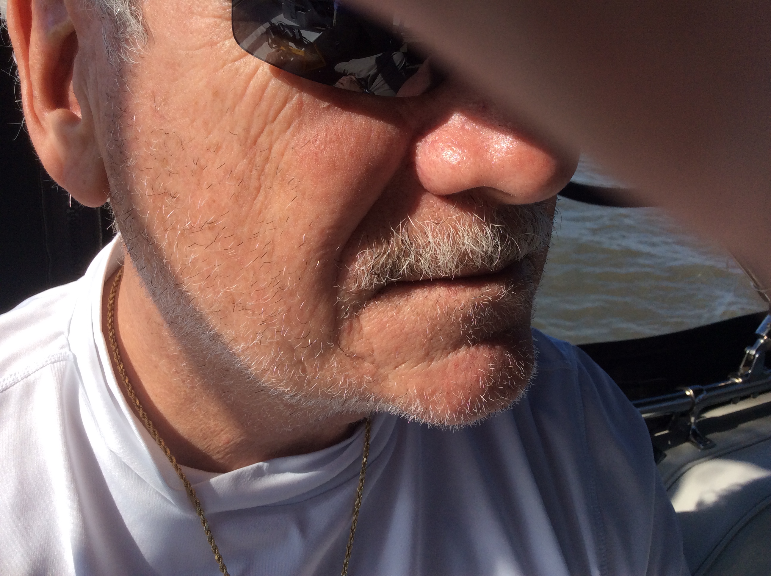 9460506A-8DA2-43DF-B923-CC82B1F8AF35