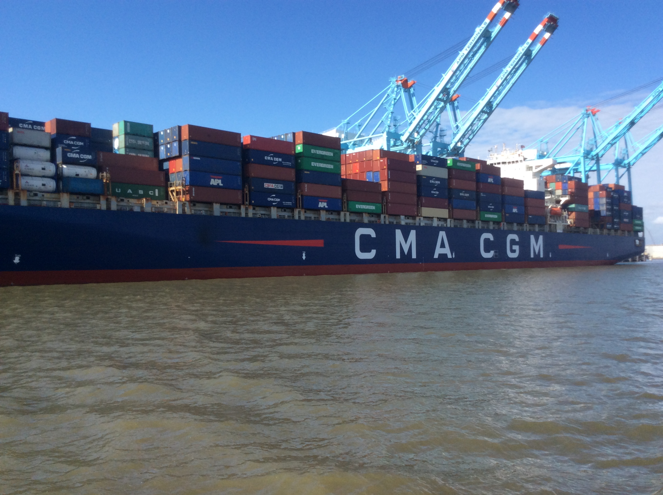 B8D40B8C-2C89-4C92-9D93-C205C7D557E3