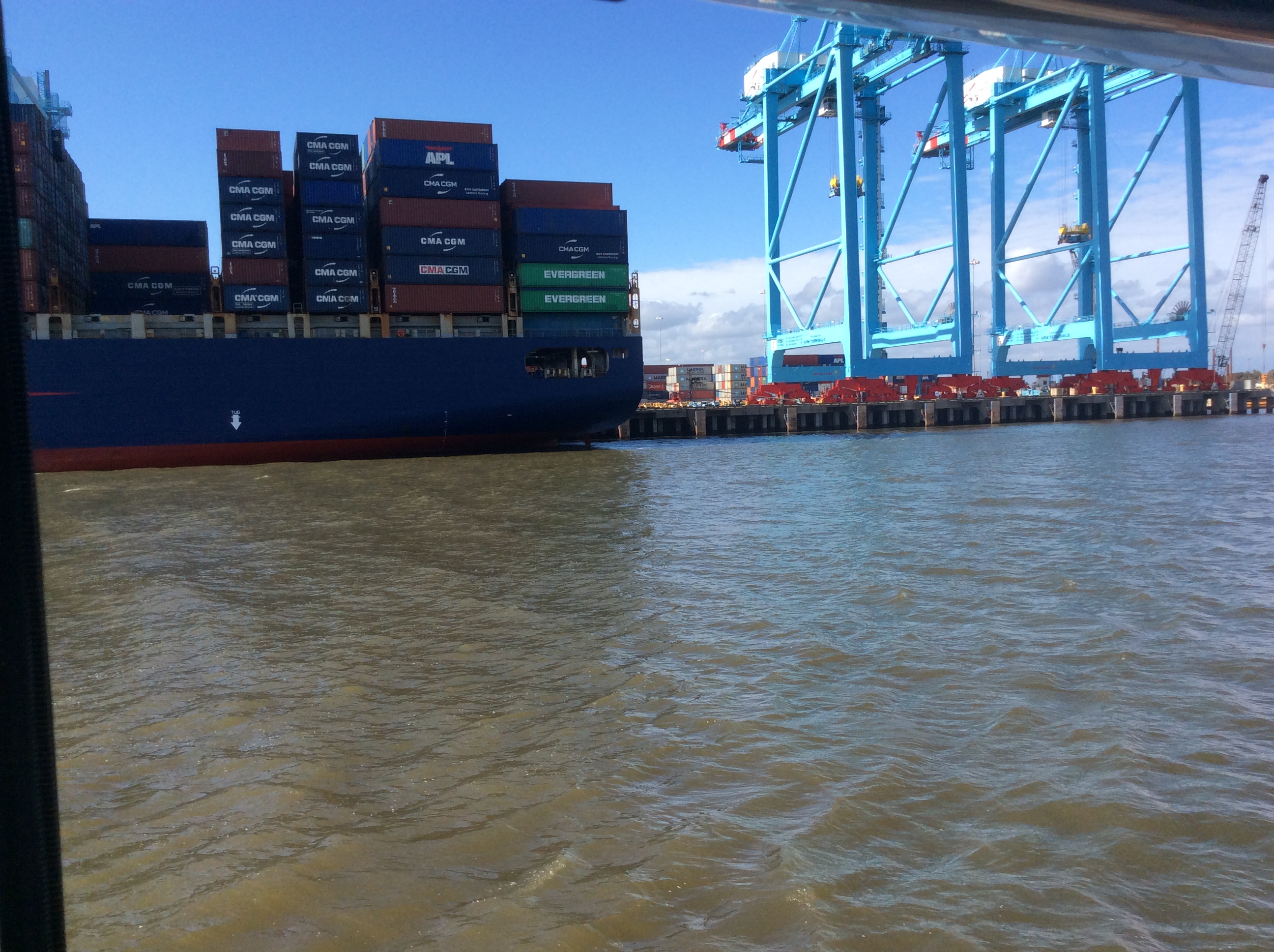 F71B0CB9-08FE-4162-88F3-35AF3FFACD50