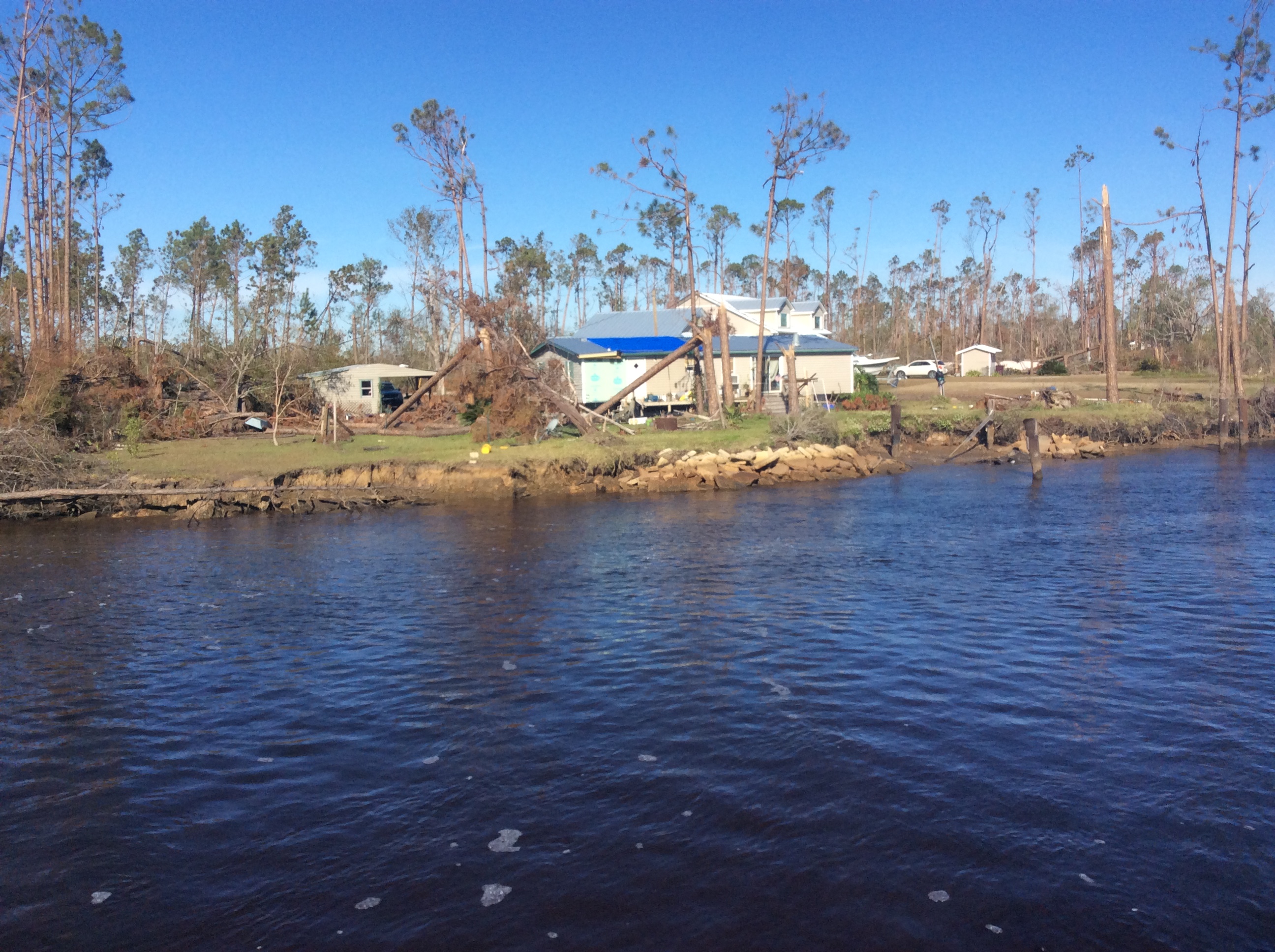 A74DD6BE-4B06-43D2-8A73-741C1D9C4204