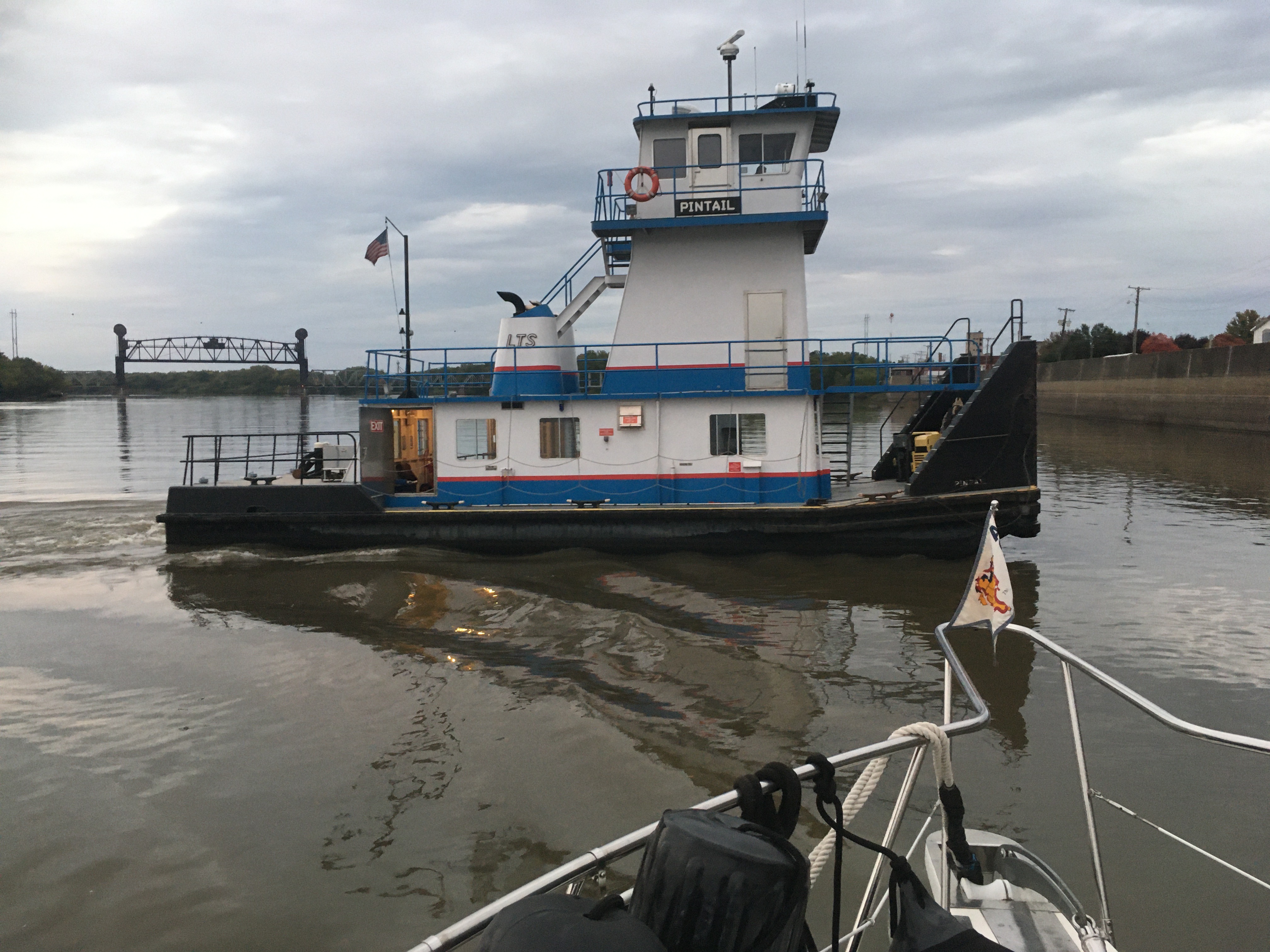 6F6CAF52-2447-4622-8FB5-9AECDB0E3807